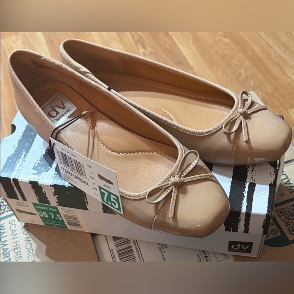 DV by Dolce Vita Nude Patent Ballet Flats with Bow